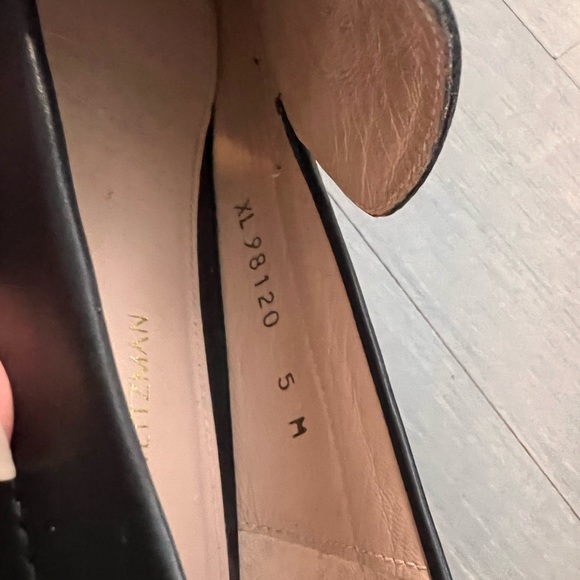 Stuart Weitzman loafers. Size 5 - Picture 2 of 2